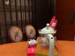 -琥珀老六龙虾(四里河店)