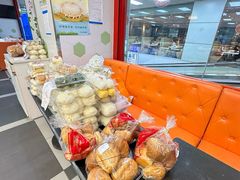 -白玉兰食品(中山公园龙之梦店)