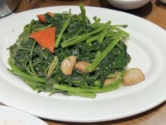 -肥仔文澳门猪骨煲(南京西路店)