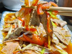 -乐山食古香跷脚牛肉