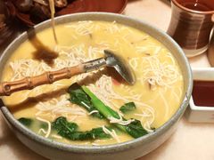 扬州大煮干丝-虫二酒肆(美罗城店)