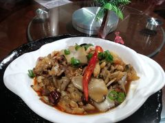 -东来菜馆•手抓海鲜家常菜•海鲜锅贴(鸽子窝店)