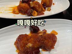 -雍容荟帝王蟹活龙虾展台自助(IFS黑金店)