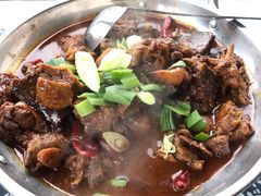 -临江餐馆二楼美食部落