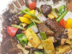 石锅黑椒牛仔骨-寻味顺德·珍之宝酒楼(银钻店)