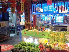 -鱼满舱·鲜活海鲜·正宗鲁菜