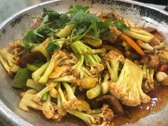 -金良酸菜鱼(宁海路总店)
