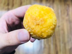 白脱葡萄小蛋糕-上海哈尔滨食品厂(淮海中路店)