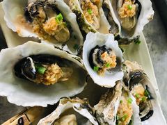 -亚龙湾8号(丁村万人海鲜广场店)