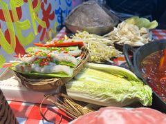 -赵美丽·重庆社区火锅·直营店(火车东站·中豪国际店)