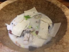 -滇香肴·云南菜蒸汽石锅鱼(云南北路店)