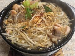 -砂锅米线