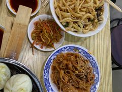 -王菊美食街·王菊面馆(总店)