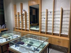 -无界眼镜MaxLess(滨江星光大道店)