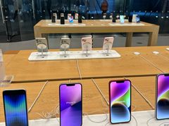 -Apple零售店(华贸购物中心店)