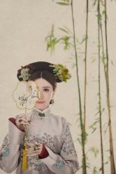 -九月鹰飞汉服摄影工作室