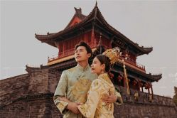 -易摄影婚纱摄影工作室