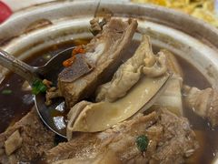 -新峰肉骨茶