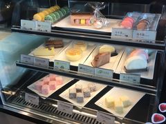 -河南特产汇(郑州新郑国际机场店)