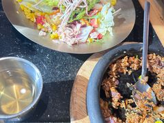 -韩烧牛中牛·甄选黑牛烤肉(黑金店)
