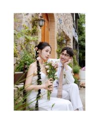 -至臻微拉婚纱摄影