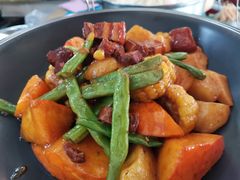 鲍鱼炖土豆-良师门滨海人家·海鲜·家常菜(滨海城店)