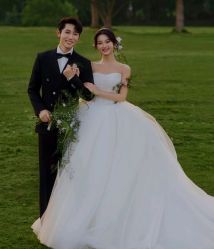 -第一夫人婚纱摄影(南京店)