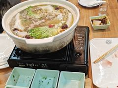 -花儿穆萨·烤肉餐厅(石马坪店)