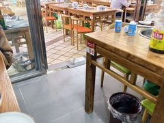 -泸州酸菜豆花火锅川师店