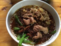 肥肠豌杂面-老地方猫儿面(磁器口店)