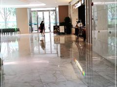 -港丽餐厅(高德置地店)