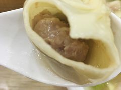 -珊珊小笼馆(仙霞路店)