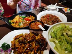 -刘胖子家常菜·蹄花焖藕(兴业店)