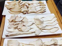 -阿鹏故事野生菌火锅(古城店)