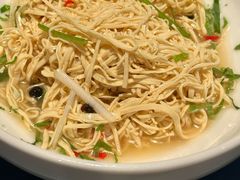 -一坐一忘云南菜(嘉里中心店)