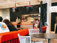 用餐区-肯德基(新佛罗伦萨店)