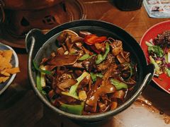 -雀舞云南菜(天津天河城购物中心店)