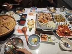 -益百岁牛尾汤(香山路店)