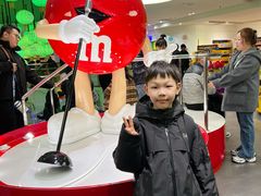 -m豆巧克力世界(上海世茂广场店)