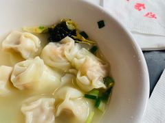 虾肉小馄饨-王家沙点心店(南京西路总店)