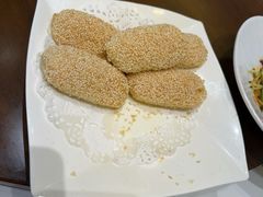 -梅花香里大酒店(郁金香路店)