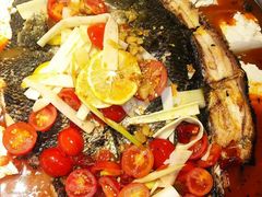 -令狐冲·炭烤活鱼(宝龙店)