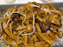 金牌头抽干炒牛河-稻香海鲜饭店(第一国际店)