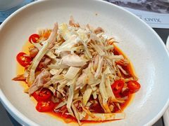 笋衣手撕鸡-小大董·烤鸭(观景餐厅·南京西路店)