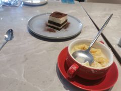 -必胜客(漕宝路店)