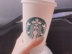 -星巴克臻选(盐城金鹰聚龙湖店)