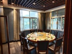-老妈疙瘩汤·平价海鲜专门店·老威海菜(渔港路店)