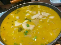 -有红鸡毛店·川菜(建设路店)