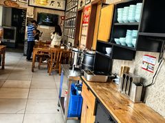 -老鼎万春卤菜(五代传承创始老店)