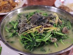 -御霞苑泥烩鸡休闲农庄